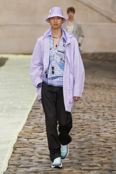 Look 6